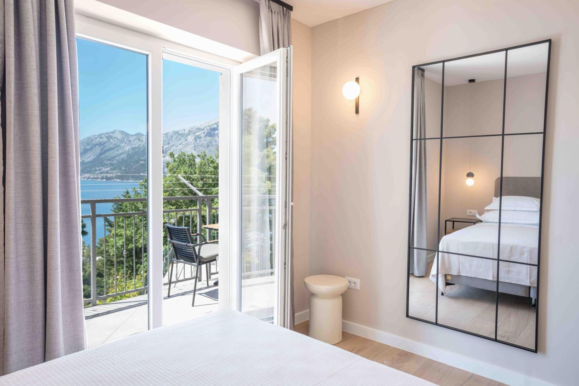 Sea View Apartment Gin بريلا المظهر الخارجي الصورة