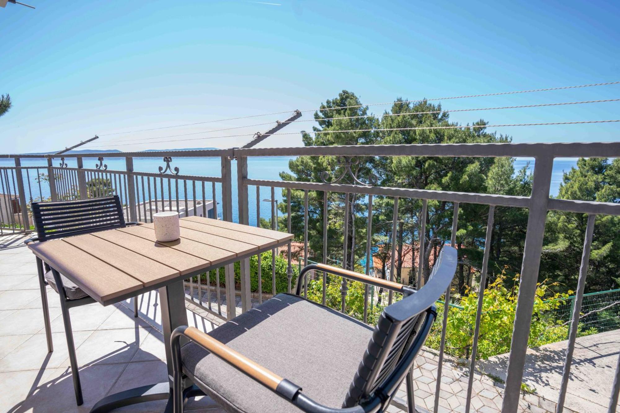 Sea View Apartment Gin بريلا المظهر الخارجي الصورة