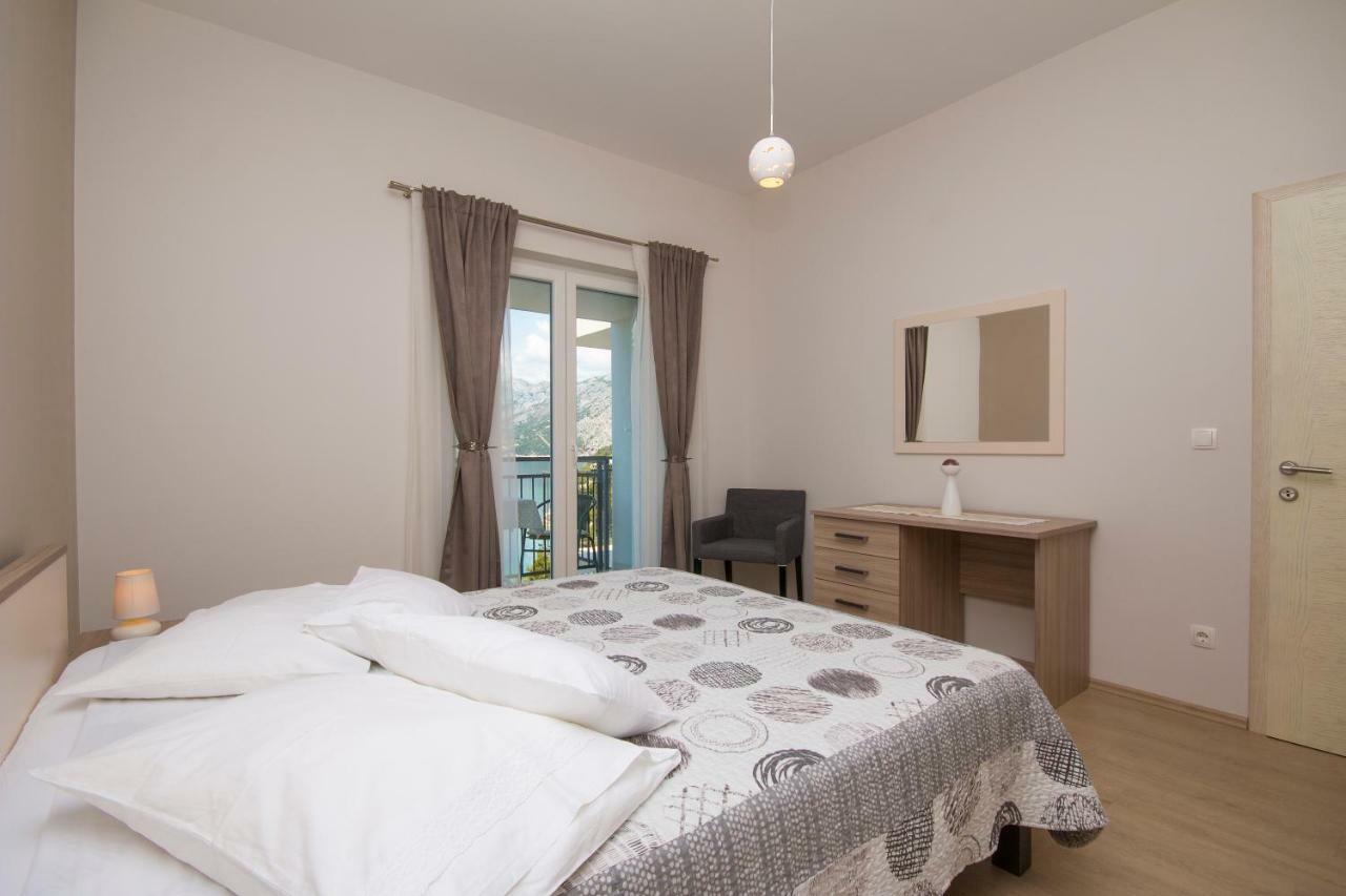 Sea View Apartment Gin بريلا المظهر الخارجي الصورة